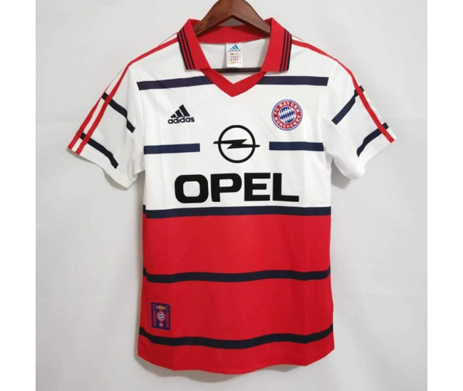 Bayern Munich Men Away Retro Soccer Jersey 1999