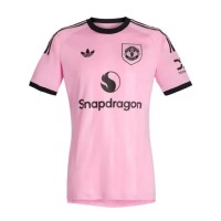 Manchester United Mens Goalkeeper Soccer Jersey 2025