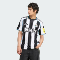 Newcastle United Mens Home Authentic Soccer Jersey 2025