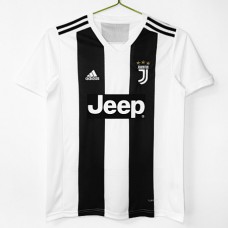 Juventus Men Home Retro Soccer Jersey 2018