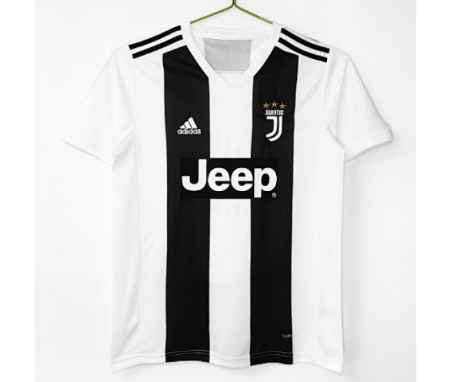 Juventus Men Home Retro Soccer Jersey 2018