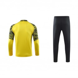 Borussia Dortmund Men Long Sleeves Half Zip Football Suit