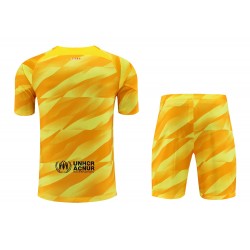 FC Barcelona Men Goalkeeper Short Sleeves Football Suit Yellow 2024
