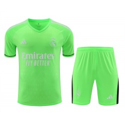 Real Madrid CF Men Goalkeeper Short Sleeves Football Kit Green