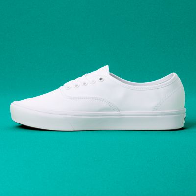 Vans Men Shoes ComfyCush Authentic True White/True White